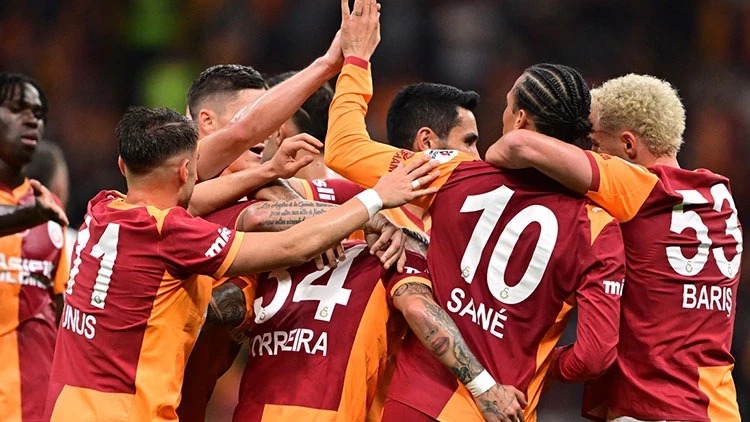 GALATASARAY’DA LİVERPOOL MAÇI ÖNCESİ BÜYÜK MERAK: OSIMHEN İLK 11’DE Mİ?