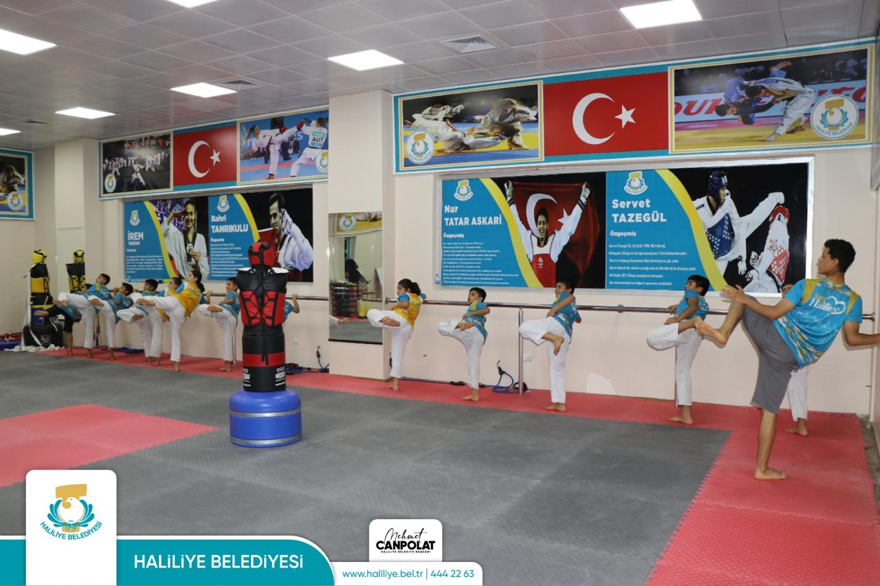  “Haliliye’de Sporun ve Gençliğin Merkezi: Tekvando Kursu”