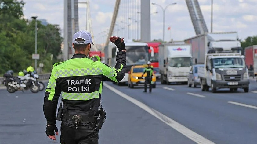   2025’TE TRAFİKTE REKOR CEZALAR DÖNEMİ BAŞLIYOR!