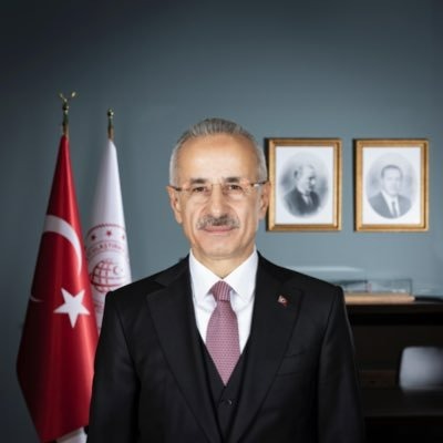 Bakan Uraloğlu: 5G ihalesiyle kamuya en az 2,1 milyar dolar gelir bekliyoruz