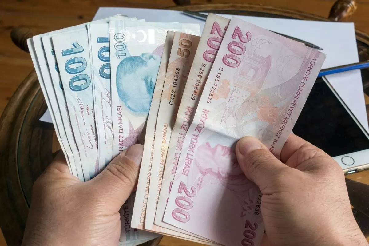 ASGARİ ÜCRETTE YENİ DÖNEM KAPIDA! KOMİSYON YAPISI DEĞİŞİYOR, GÖRÜŞMELER BAŞLIYOR