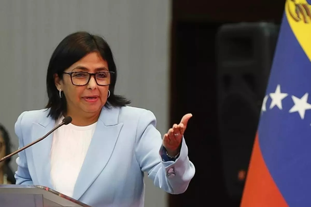 MADURO SONRASI DENGELER DEĞİŞTİ: TRUMP’IN TEHDİT ETTİĞİ RODRIGUEZ’DEN BEKLENMEDİK MESAJ