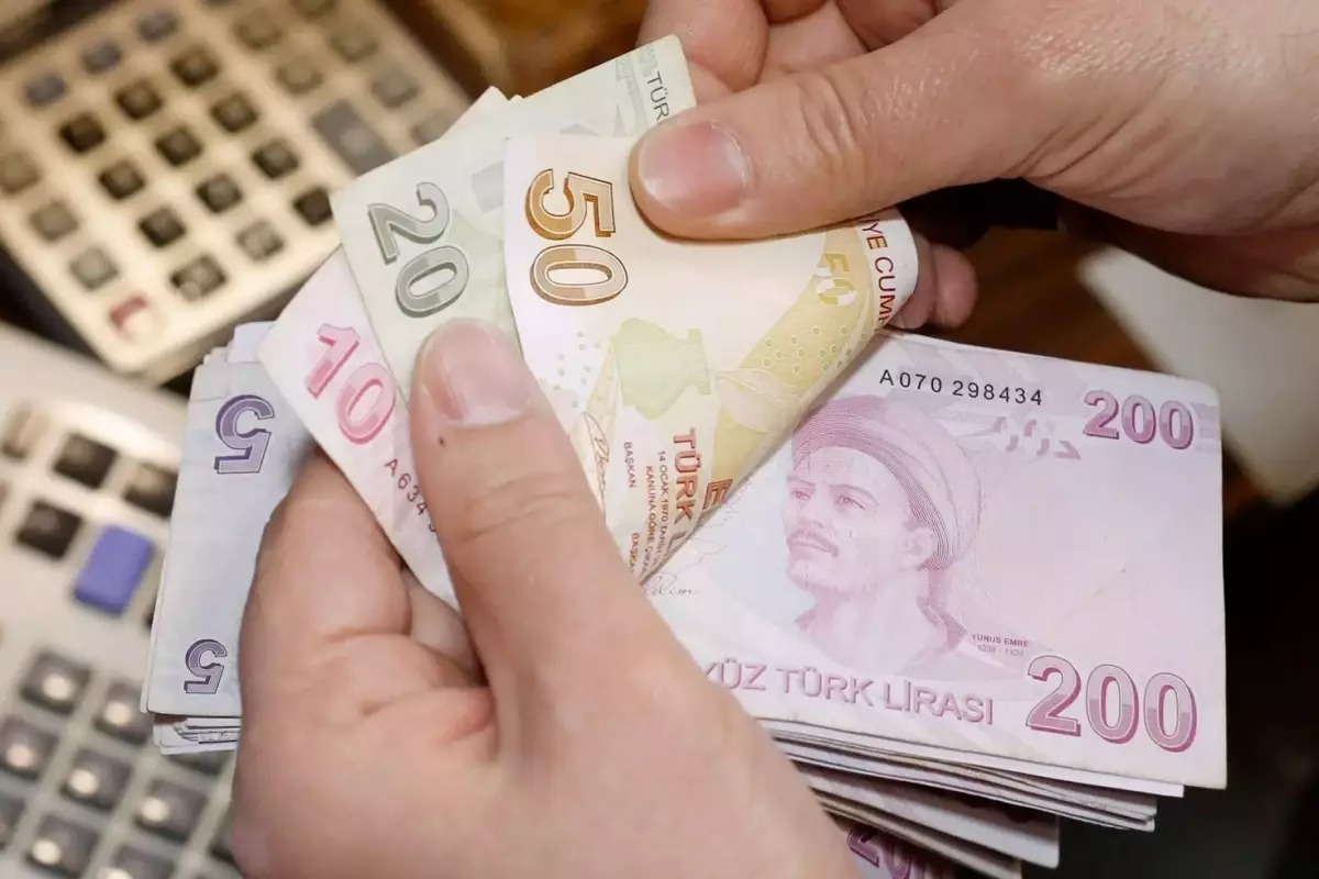 EMEKLİDE HESAP DEĞİŞTİ: SSK VE BAĞ-KUR’DA KÖK MAAŞ FORMÜLÜ YENİDEN YAZILDI