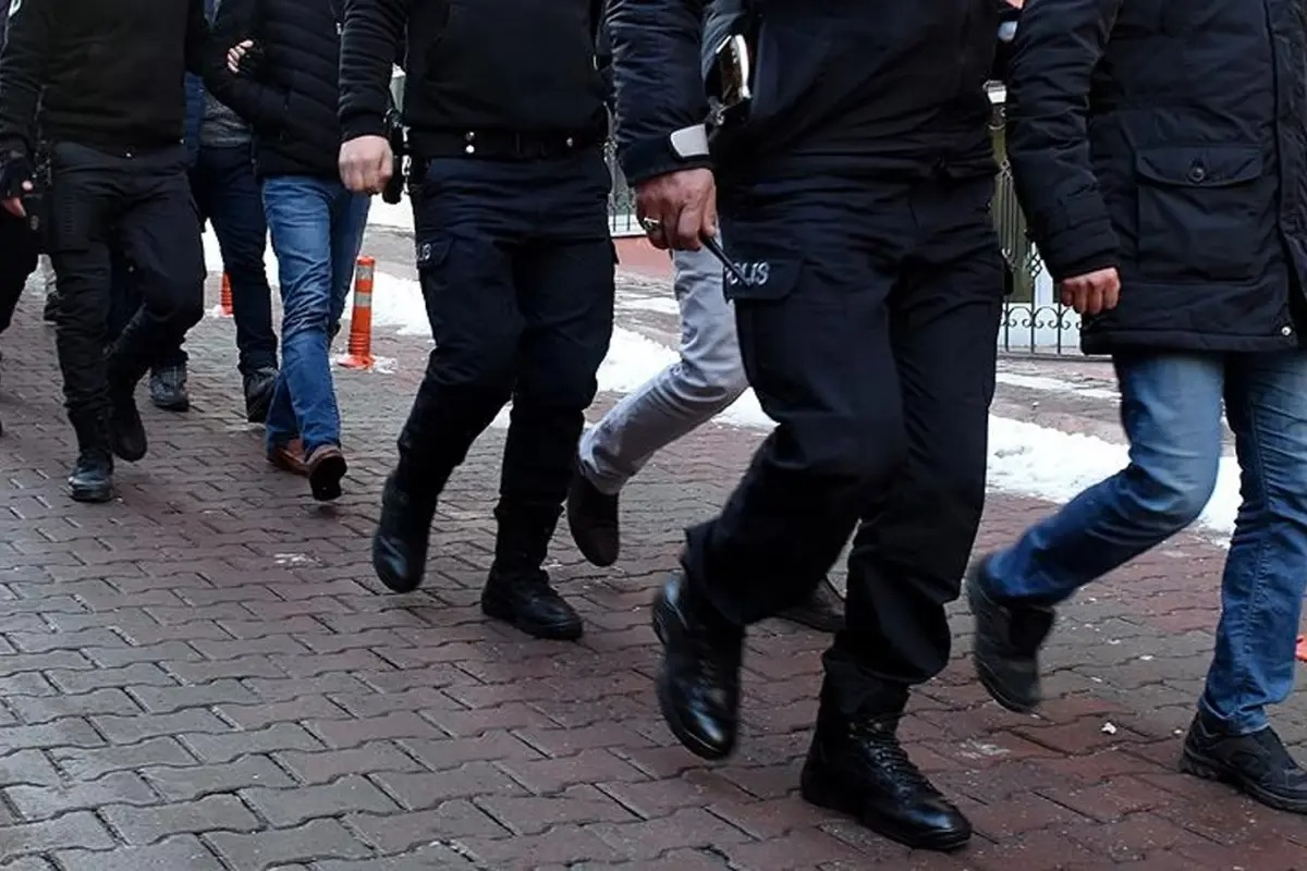 ÇOK SAYIDA POLİS TUTUKLANDI! ALMAN SAVCIYA SUİKAST İDDİASI DOSYADA
