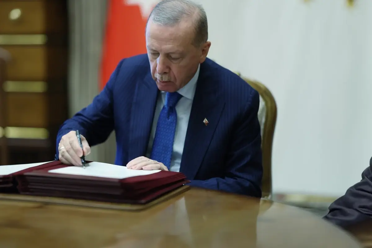 TÜRKİYE’DE ACİL DURUM VE SAVUNMA YAPILANMASI BAŞLADI
