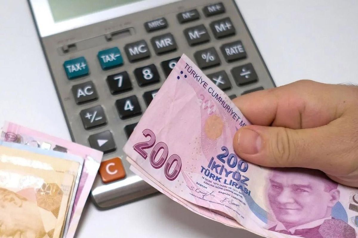 Temmuz Zammı İçin Geri Sayım: Emekli ve Memurun Maaş Artışında Yeni Tahminler