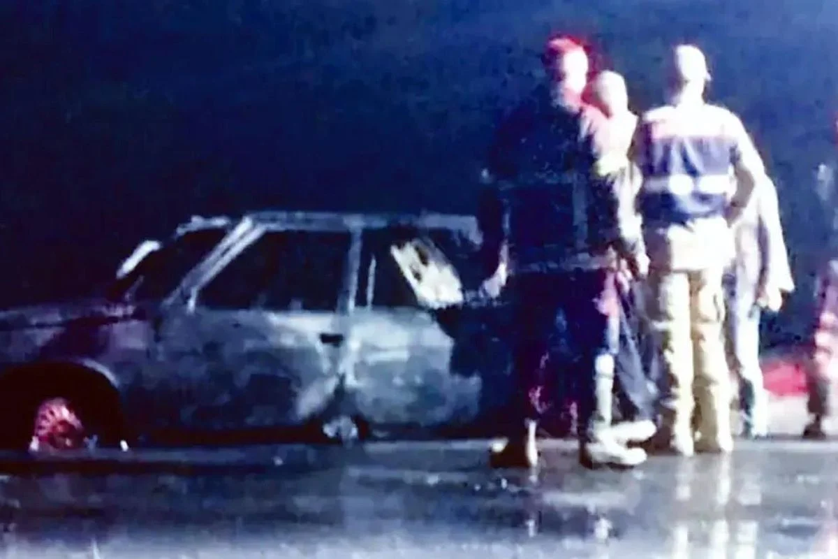 Kan Donduran Töre İddiası: 4 Çocuk Annesi Araçta Yakılmış Halde Bulundu