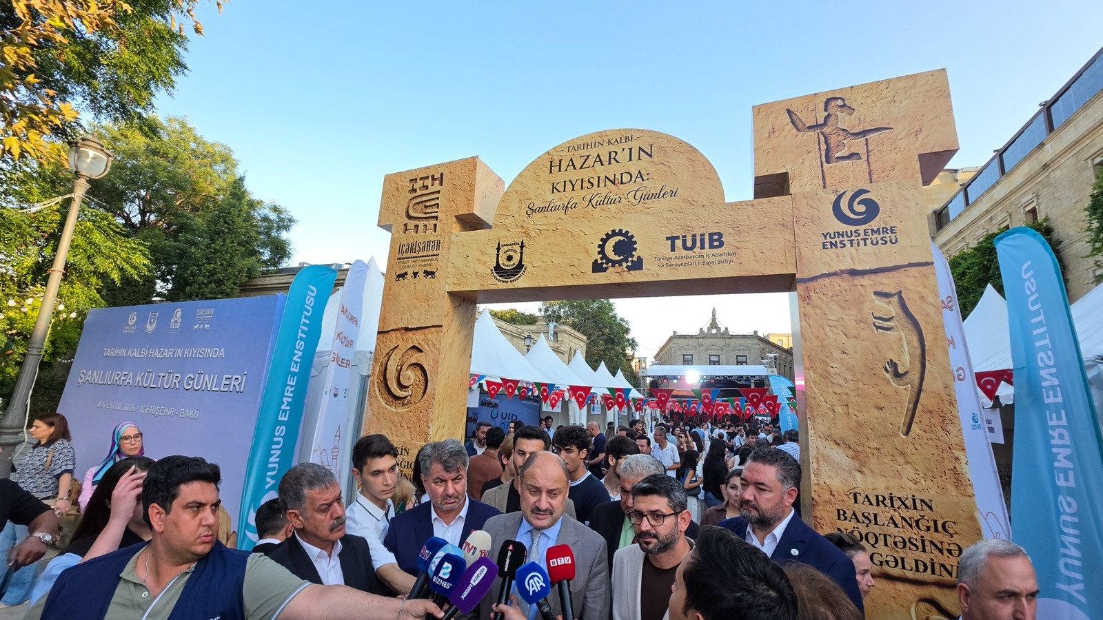 ŞANLIURFA’NIN KÜLTÜRÜ BAKÜ’DE GÖNÜLLERİ BULUŞTURDU