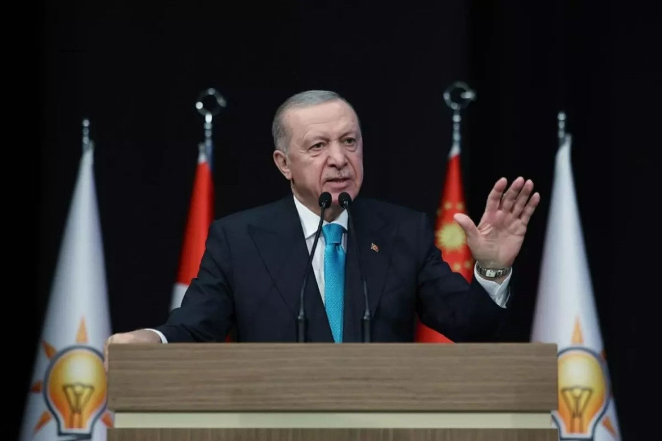 CUMHURBAŞKANI ERDOĞAN'DAN LEMAN'IN SKANDAL KARİKATÜRÜNE SERT TEPKİ;