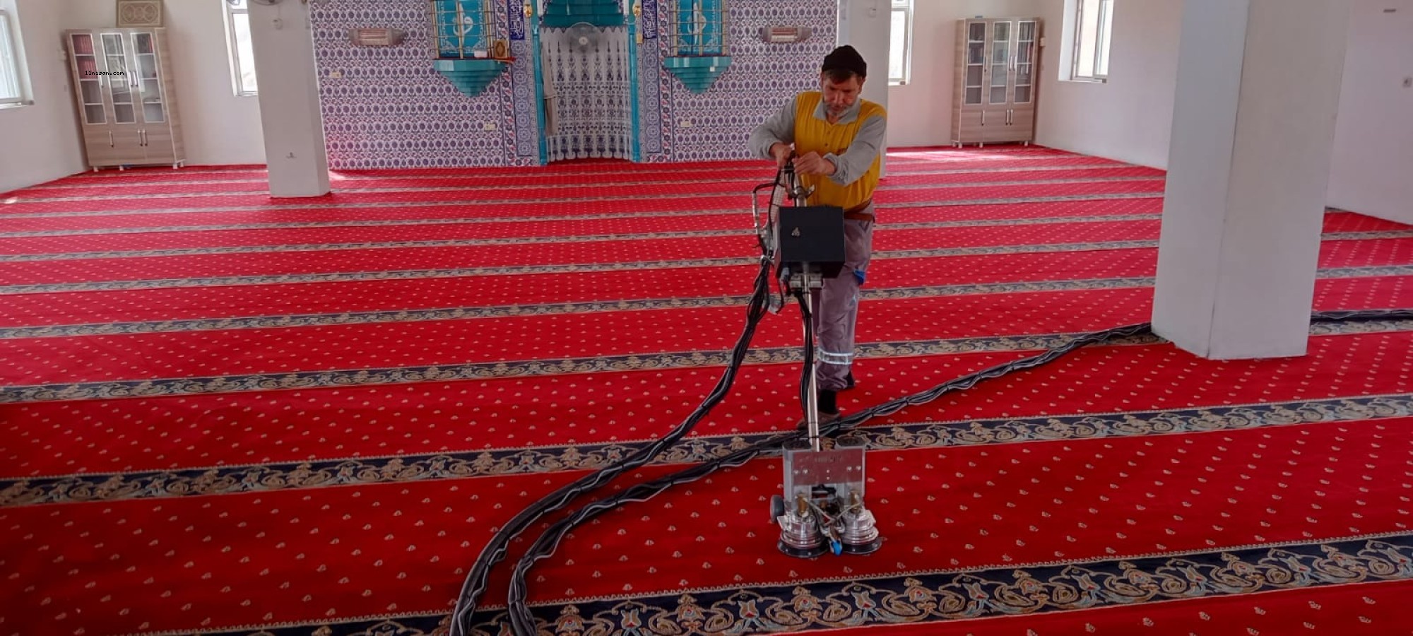Eyyübiye’de cami temizlikleri devam ediyor;
