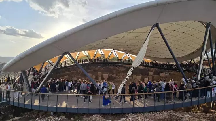 Göbeklitepe’yi bayramda 30 bin kişi ziyaret etti;