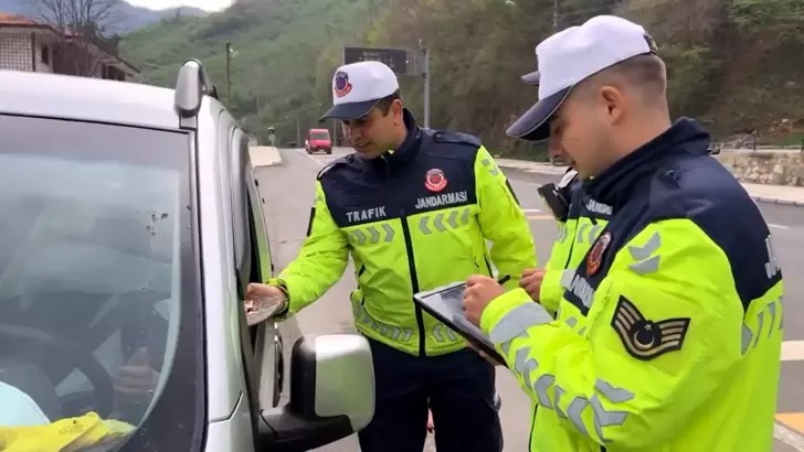 Bayram tatilinin ilk 6 günündeki kazalarda 57 kişi hayatını kaybetti;