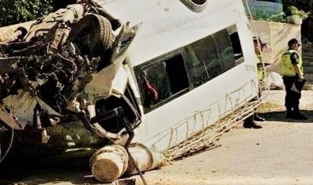 Urfalı tarım işçileri Mersin’de kaza yaptı! 17 yaralı;