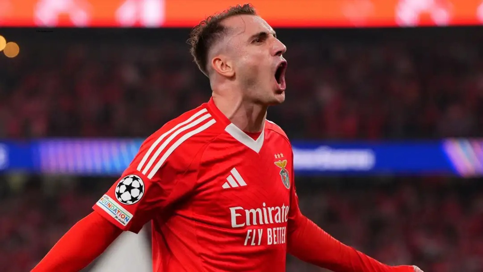 KEREM AKTÜRKOĞLU GELDİ Mİ, GELMEDİ Mİ? FENERBAHÇE’DEN GECE YARISI TRANSFER OPERASYONU!;