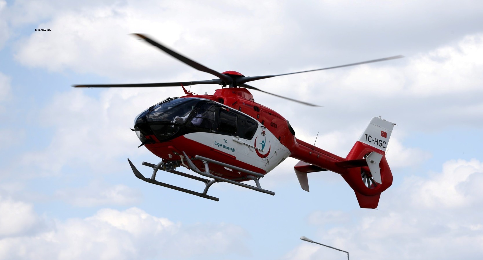 Ambulans helikopterle Şanlıurfa’ya getirildi;