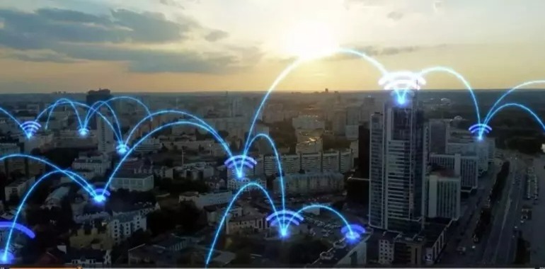 İnternet kullanıcılarının yüzde 96,9'u cep telefonu ile erişim sağlıyor;