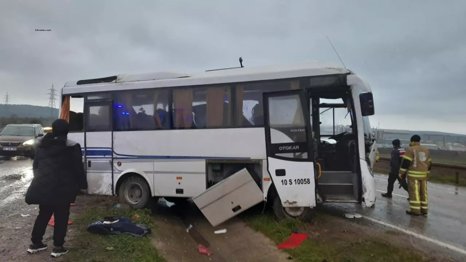 Balıkesir’de Sabah Saatlerinde Kaza: Çok Sayıda Yaralı;