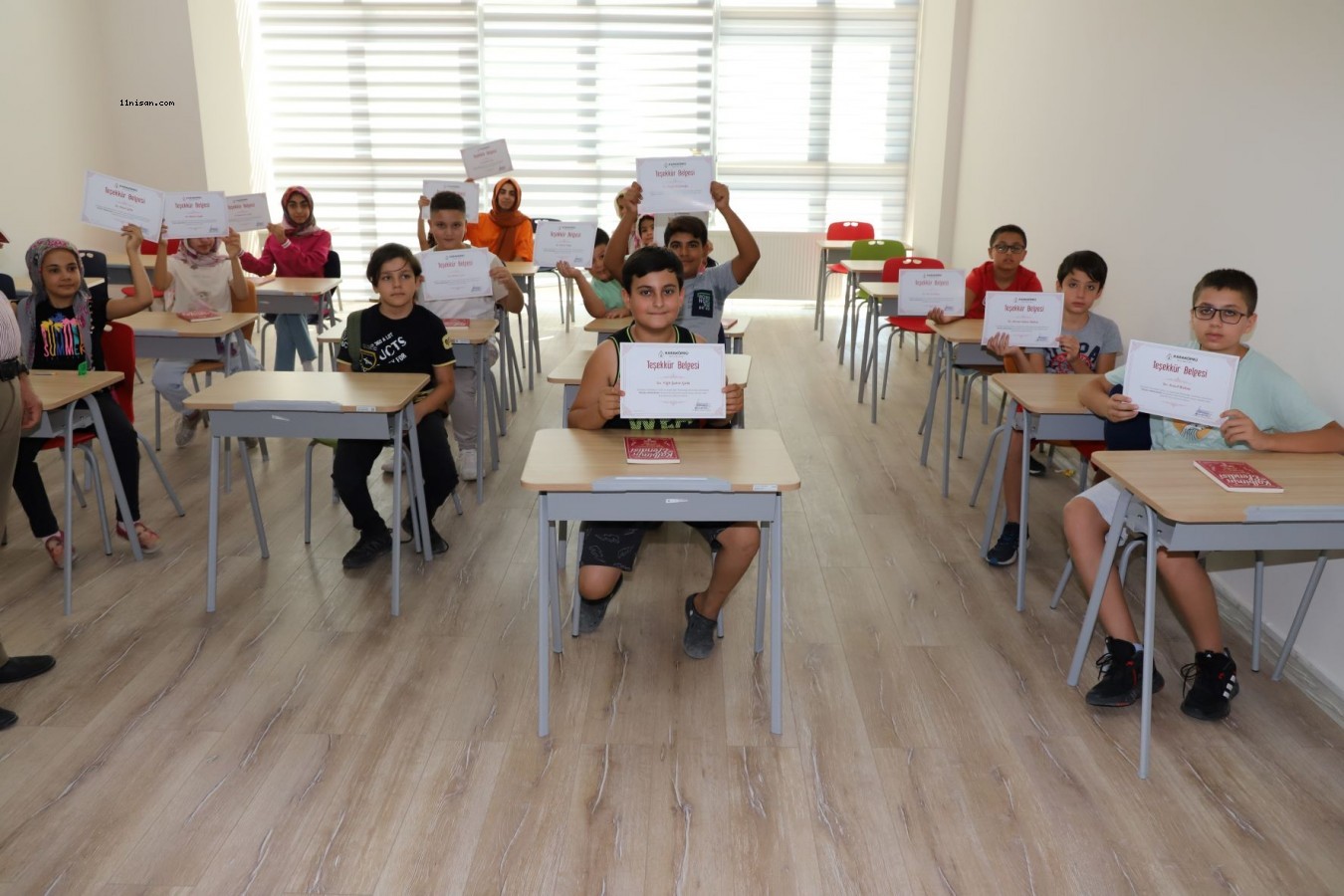 Karaköprü'de çocuklara katılım sertifikaları verildi;