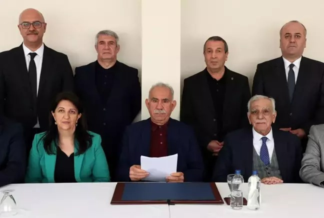 Kongre tamam, fesih ne zaman? Cumhurbaşkanlığı kanadından ilk yorum;
