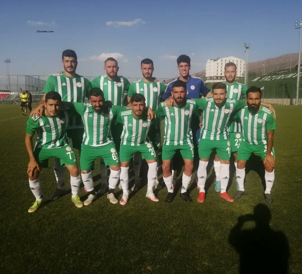 Karbel Karakoprü Belediyespor sezonun ilk hazırlık maçında berabere kaldı;