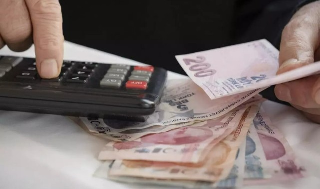 EN DÜŞÜK EMEKLİ MAAŞININ 35 BİN LİRAYA ÇIKARACAK DAVA!