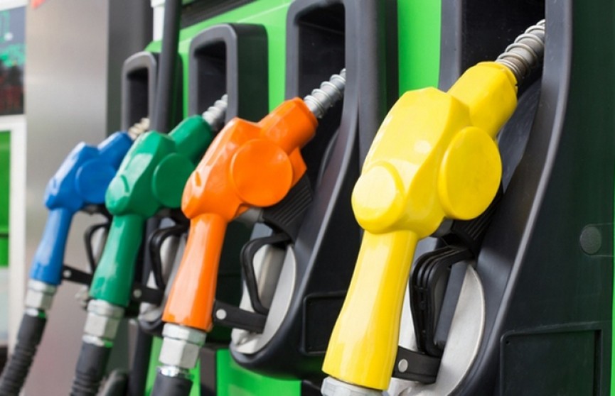 Benzine zam bekleniyor;