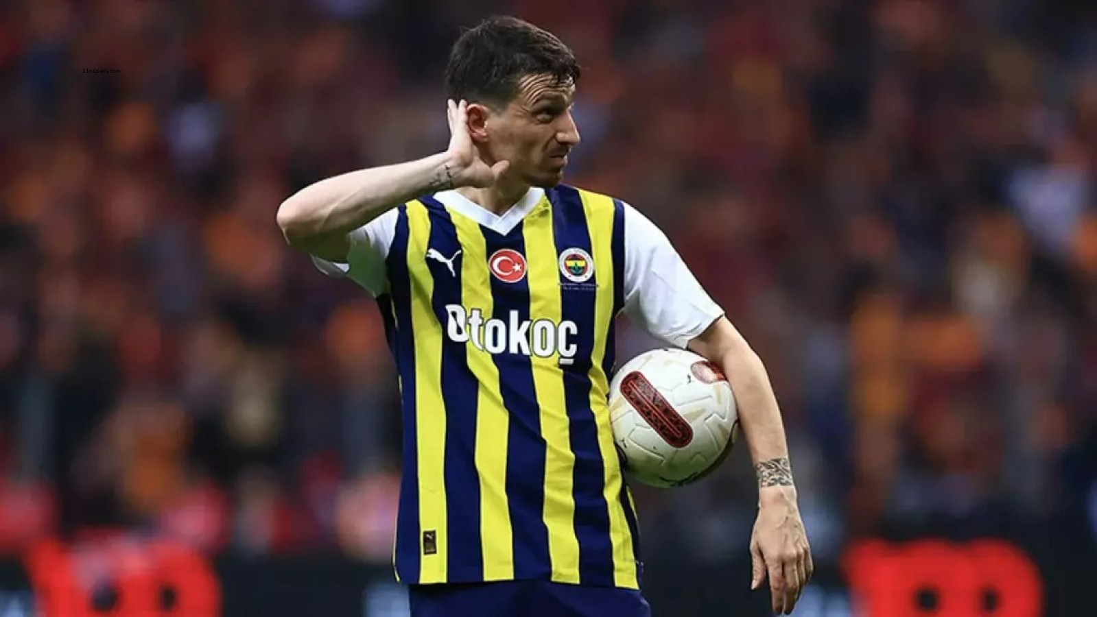 Galatasaray'ın 4-1'lik mağlubiyeti sonrası Fenerbahçeli Mert Hakan Yandaş'yan göndermeli paylaşım!;