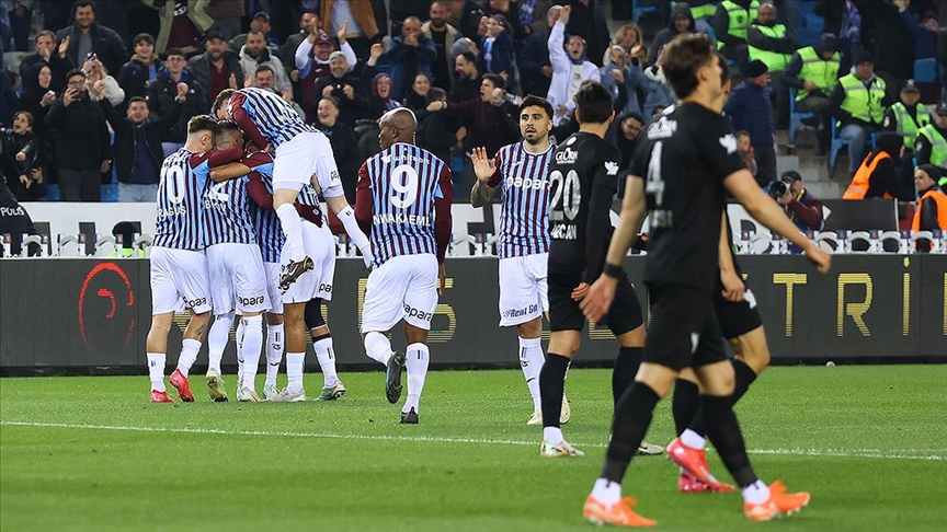 Trabzonspor, puanlarının büyük bölümünü sahasında topladı;