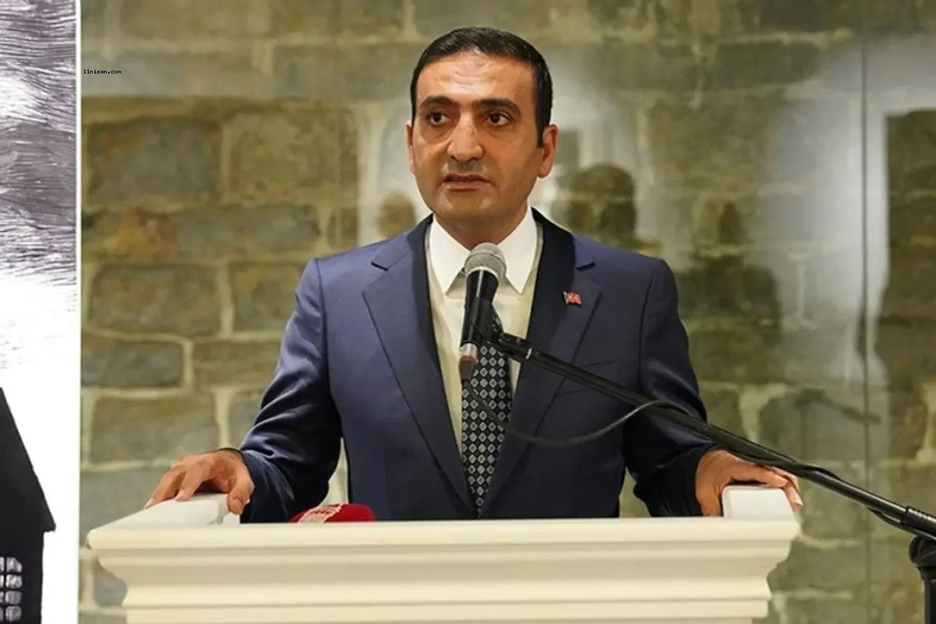 BİR BELEDİYE BAŞKANI DAHA GÖZALTINA ALINDI;