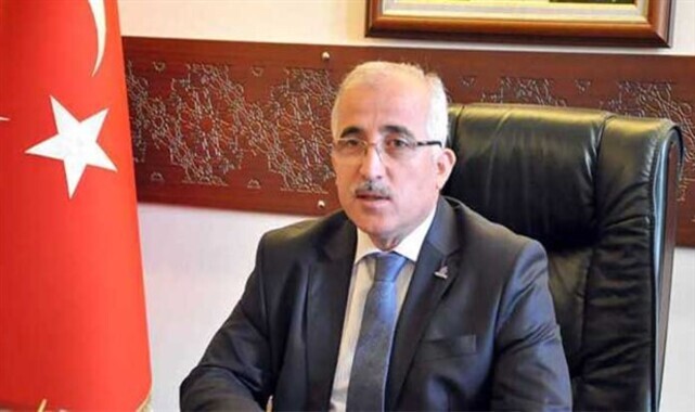 Eski Şanlıurfa Valisi Güngör Azim Tuna belediye başkanlığına aday oldu;