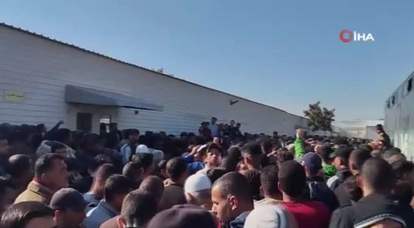 İsrail'in serbest bıraktığı 333 Filistinli Gazze'de...