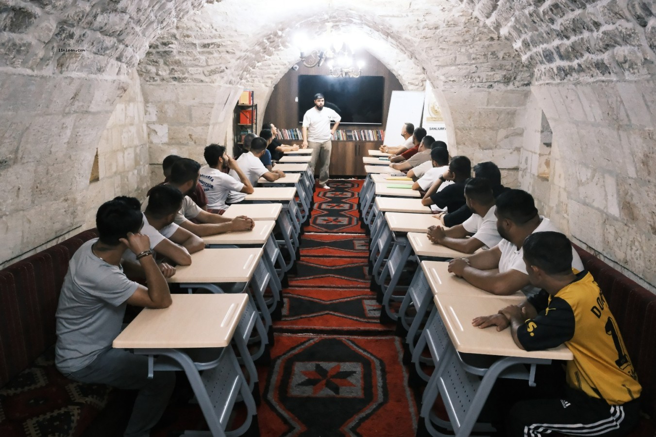 BAĞIMLILIK İLE MÜCADELEDE ŞANLIURFA ÖRNEĞİ: LİMAN AYIK YAŞAM DERNEĞİ
