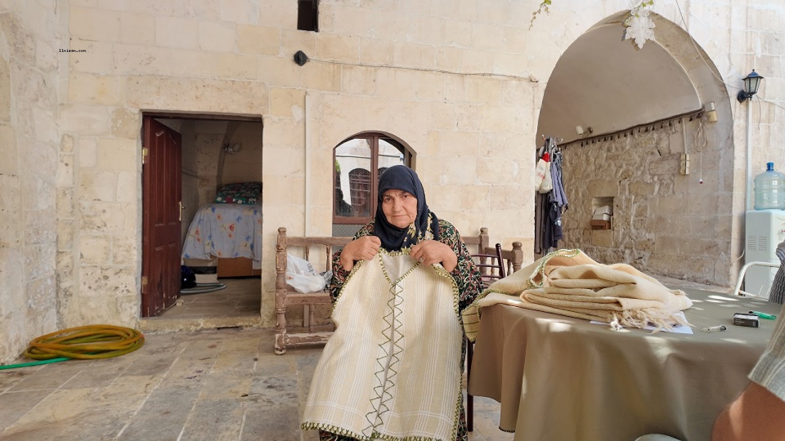 Müzeyyen Şansal, Eyübiye’deki Tarihi Konakta ‘Hêrram’ Geleneğini Yaşatıyor;