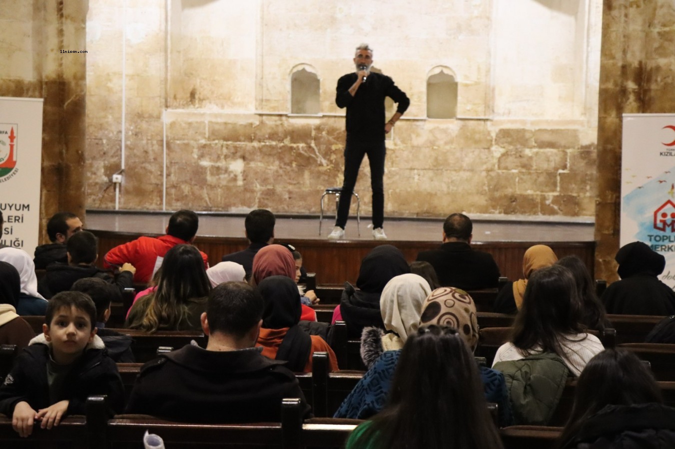 Urfa’da çocuklar sinemayla doyasıya eğlendi;