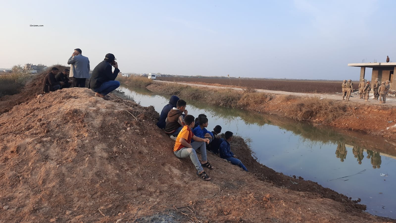 Şanlıurfa’da göçmenleri taşıyan minibüs devrildi! 9 ölü;