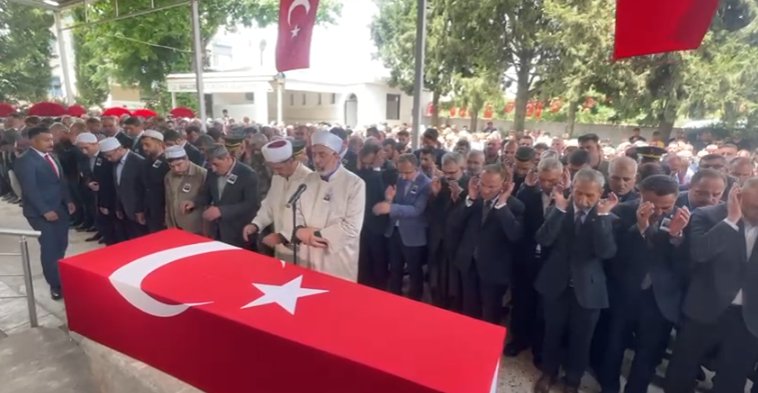 Urfa’da şehit jandarma son yolculuğuna uğurlandı;