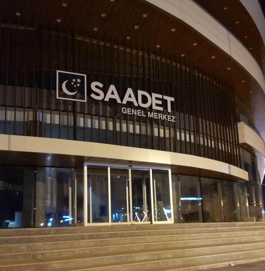 Saadet Partisi Şanlıurfa'da ilçe başkanını değiştirdi!;