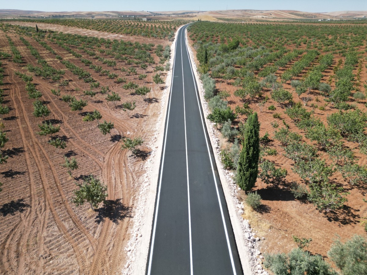 BAŞKAN GÜLPINAR DOKUNDU, KIRSAL YOLLAR OTOBAN STANDARTLARINA ULAŞTI