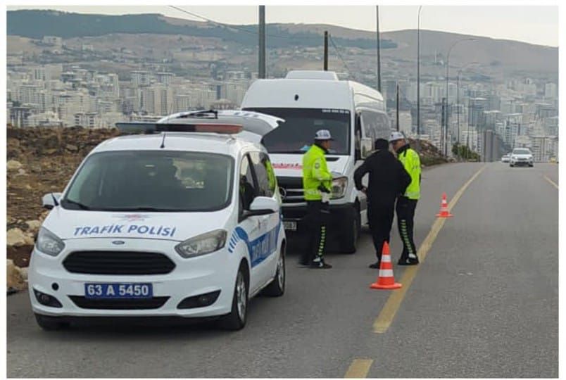 Urfa’da trafik ekiplerince binlerce sürücüye ceza kesildi;