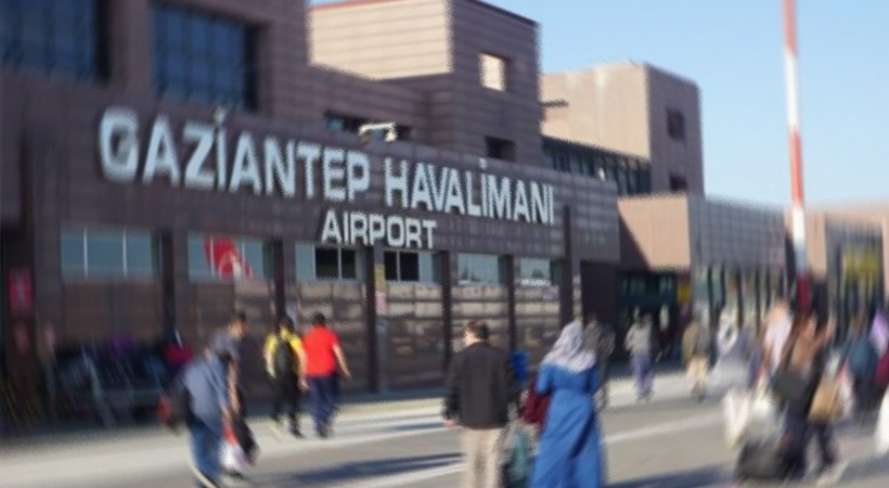 Gaziantep Havalimanı’nda uçuşlar yapılamıyor;