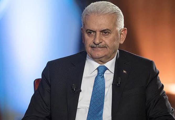 AK Parti Genel Başkan Vekili Binali Yıldırım Azerbaycan’da kaza yaptı.
