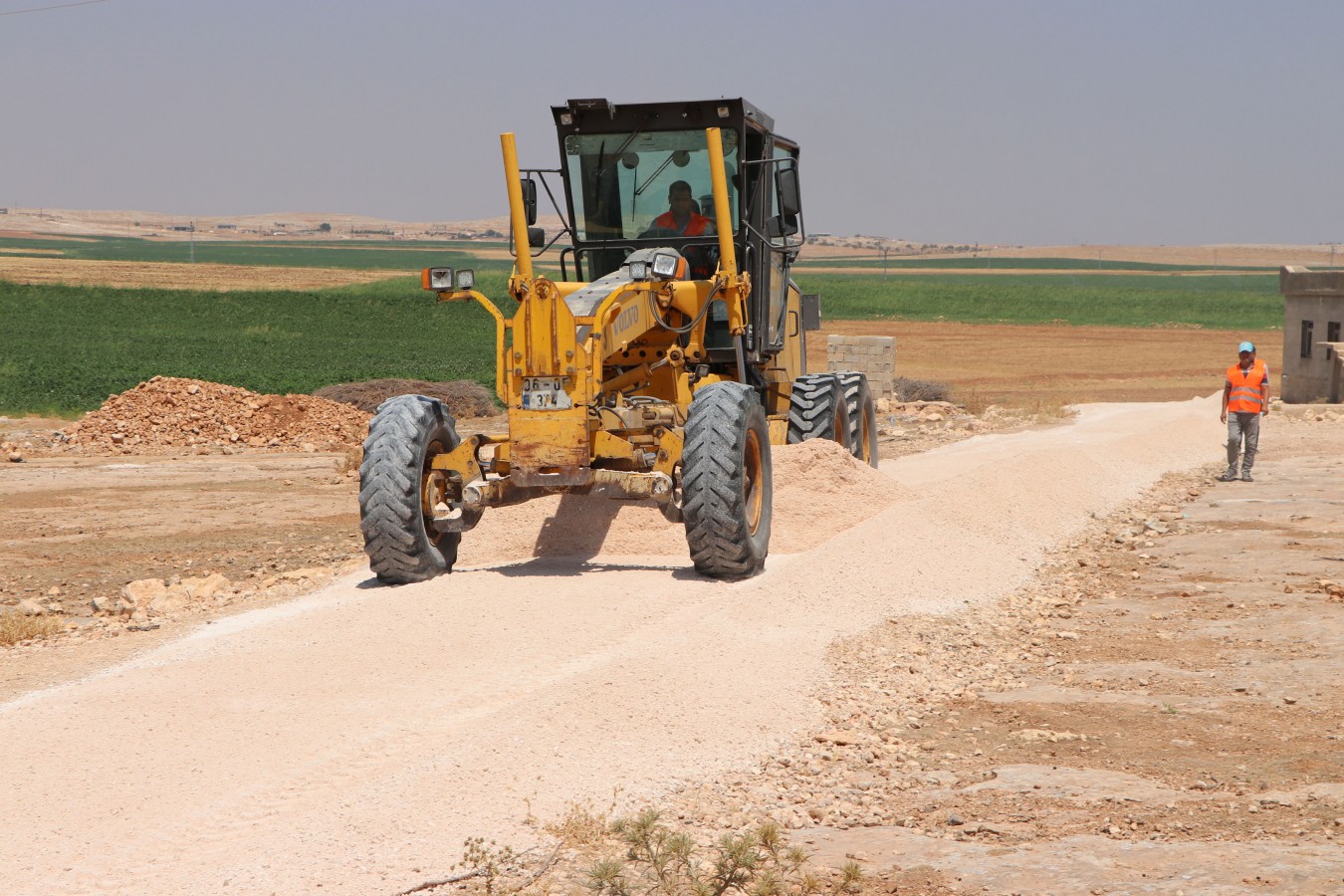 Haliliye kırsalında stabilize yol çalışması;
