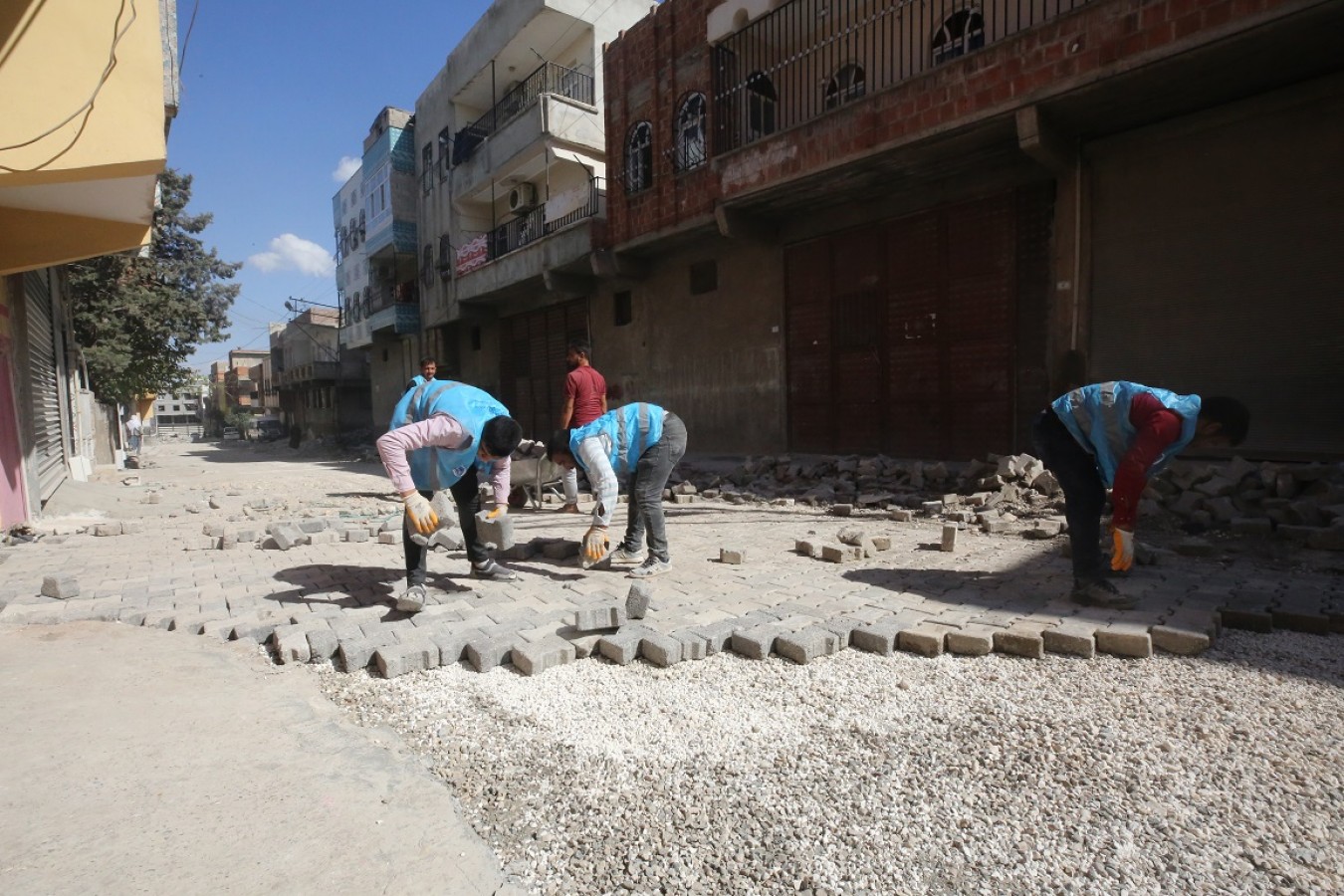 Eyyübiye’de doğal gaz çalışmasında bozulan sokaklar yenileniyor;