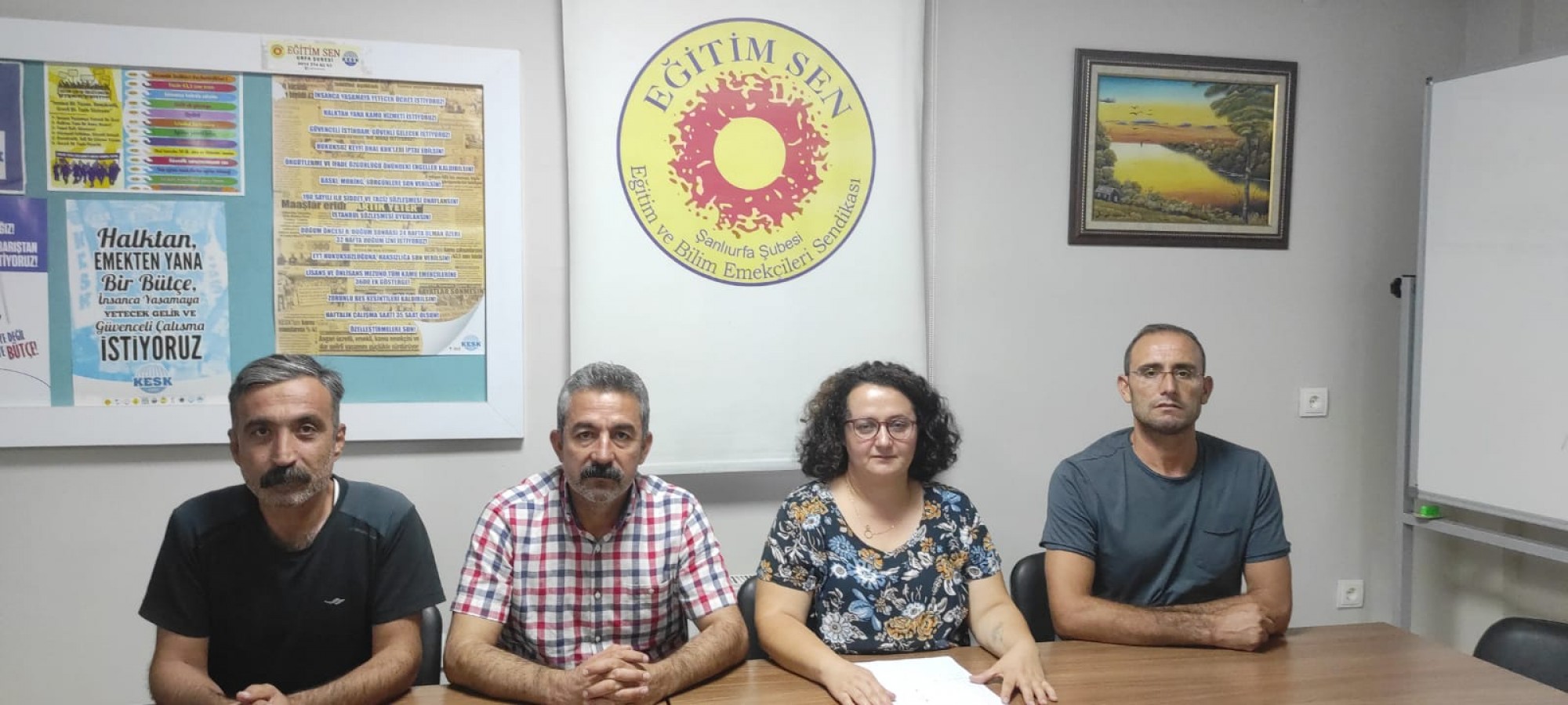 Eyyübiye’de öğretmenlere kırtasiye ödeneğinin hala yapılmadığı iddia edildi;