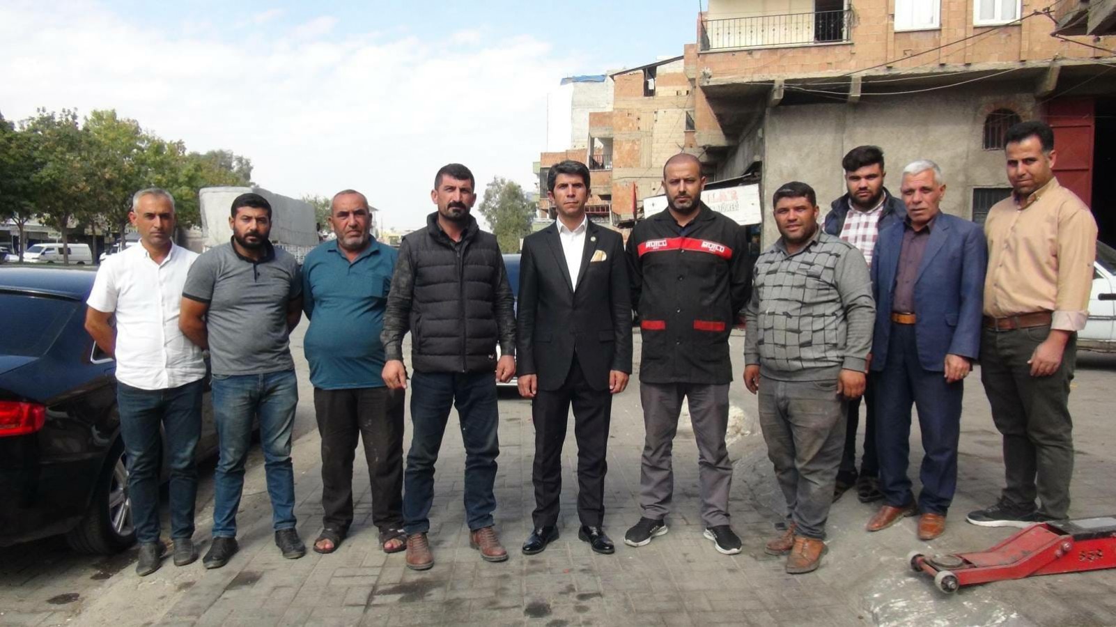 HÜDA PAR İl Başkanı: Esnaf çaresiz yetkililer sessiz;