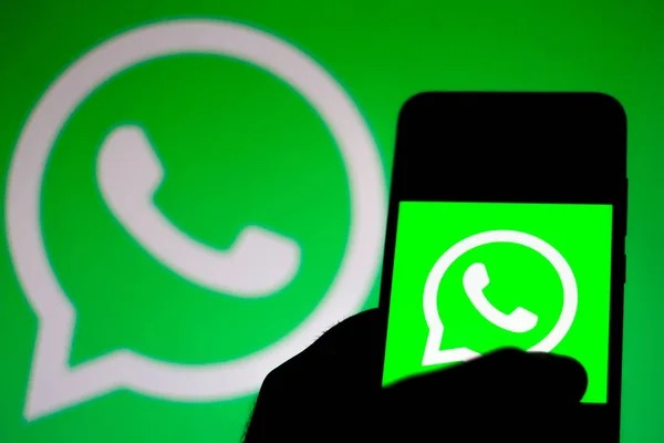 WhatsApp kendine mesaj özelliği üzerinde çalışıyor;