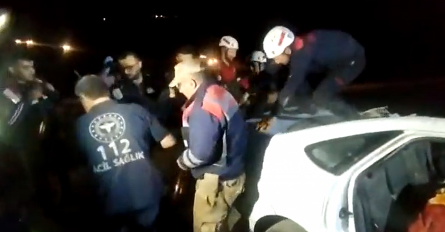 Urfa-Suruç yolunda korkunç kaza! 2 ölü -EK;