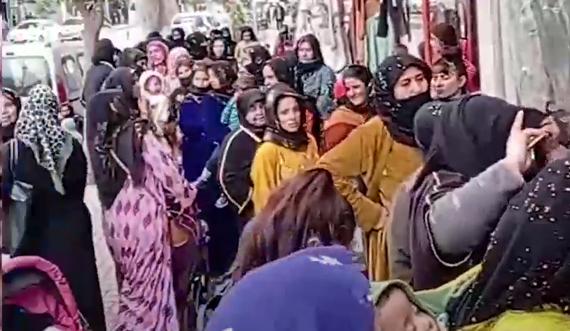 Eyyübiye PTT’de değişmeyen manzara;
