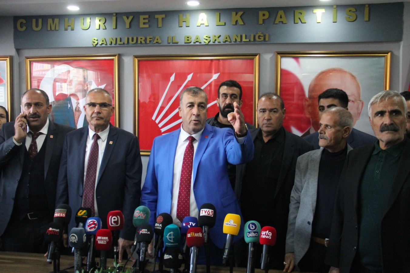 CHP’de devir teslim töreni gerçekleşti;