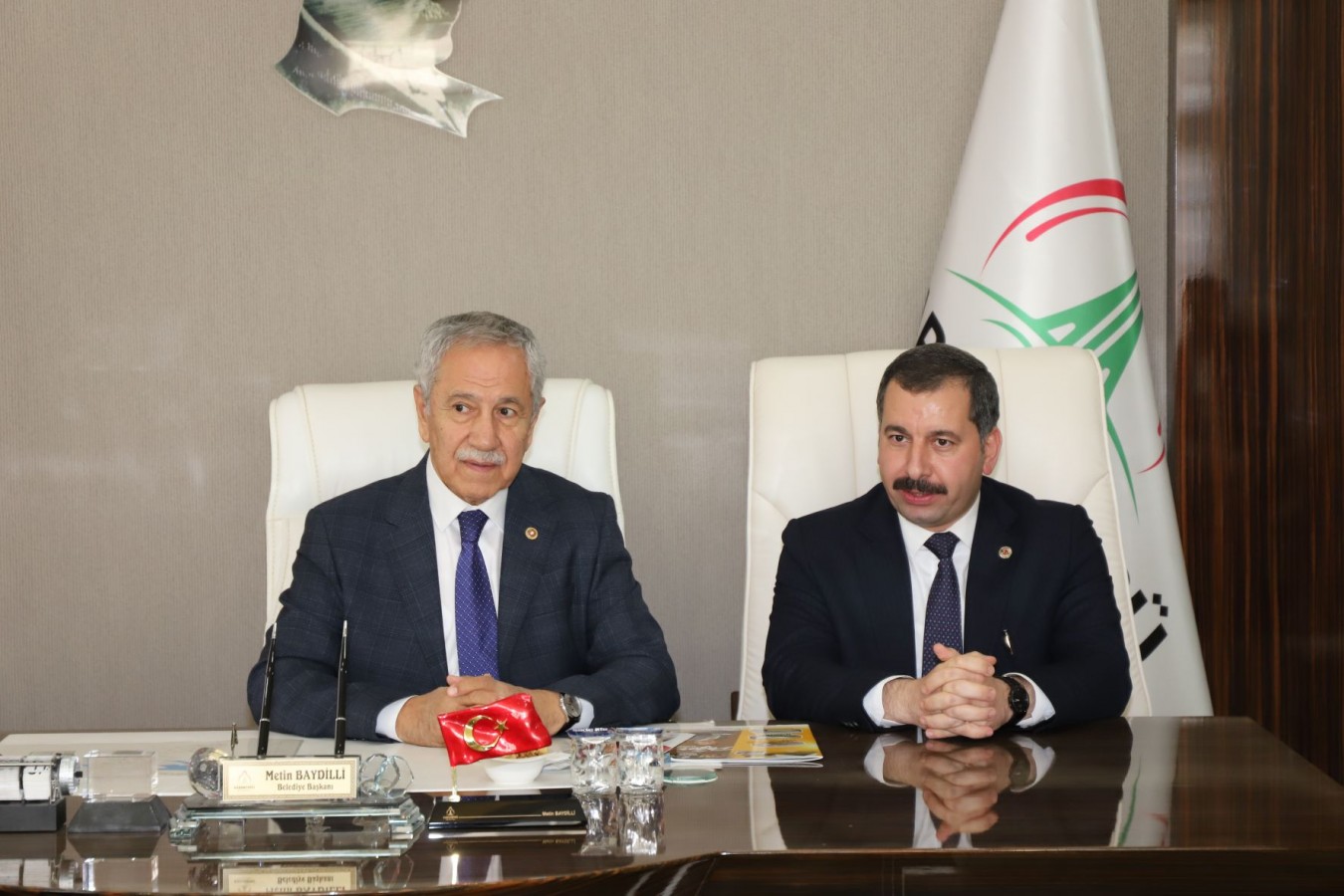 Baydilli, Arınç’a Karaköprü’ye yapılacak projeleri anlattı;
